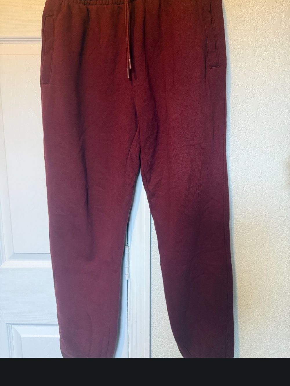Universal Thread burgundy Men's Joggers